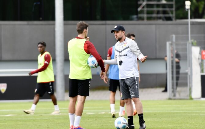 VfB-Trainer Sebastian Hoeneß