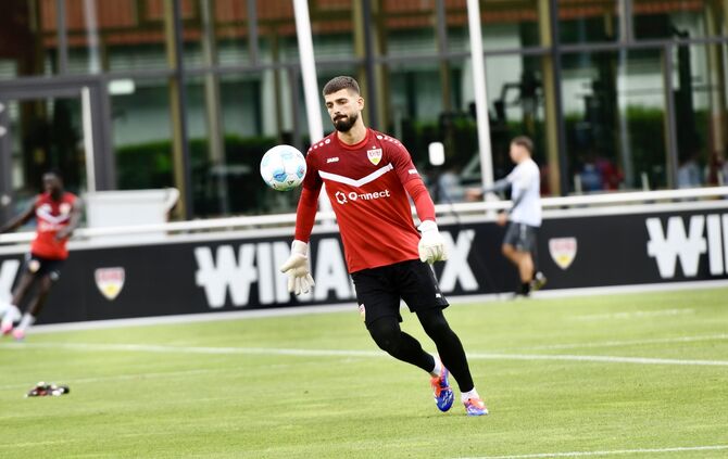 VfB-Torhüter Fabian Bredlow