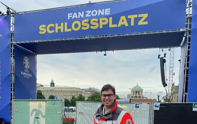 DRK auf dem Schlossplatz
