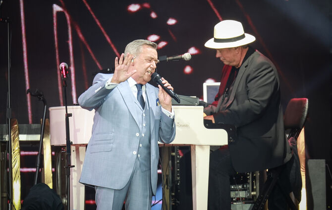 // Konzert Roland Kaiser am 12.7.2024 in Großaspach, Stadion