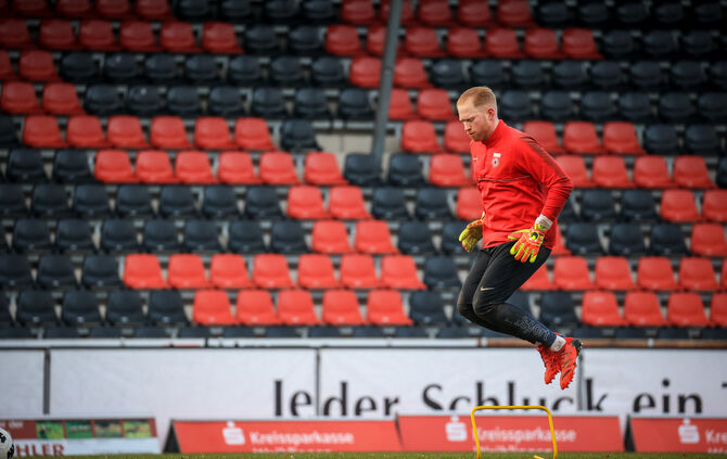 Maximillian Reule // Trainingsauftakt in Großaspach nach der Winterpause. Erstes Training unter Hans-Jürgen Boysen und mit Sascha Mölders