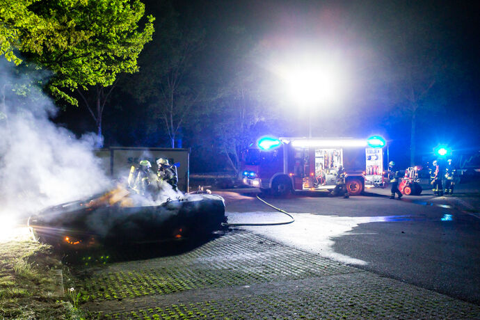 Autobrand, Albertviller Straße, Winnendenh, 10.05.2020.