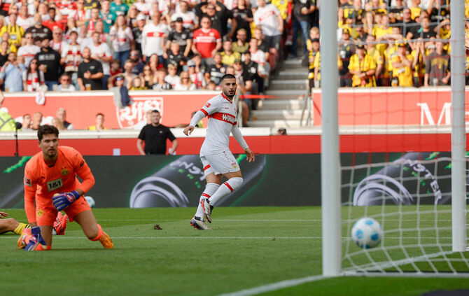 Fußball VfB Stuttgart vs. Borussia Dortmund