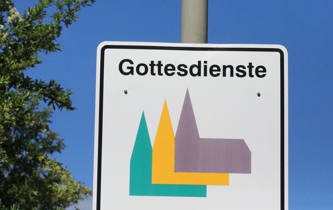 Gottesdienst Kriche Christen Schild Symbol Symbol