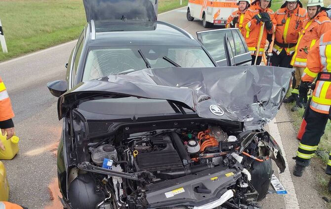 Frontalcrash - Schwerer Unfall bei Backnang-Heiningen