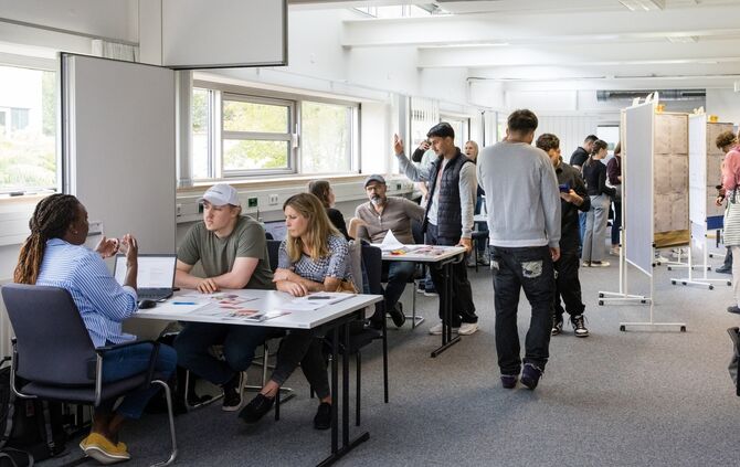 Last Minute Azubibörse bei der Agentur für Arbeit Waiblingen, 25.09.2024.