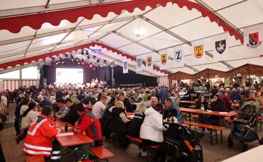 50 Festzelt