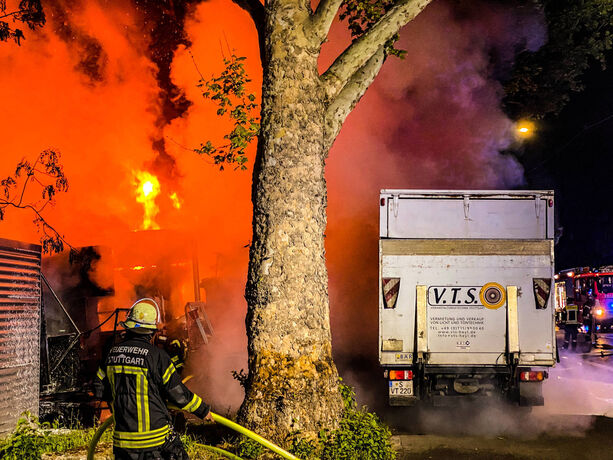 Brandanschlag vor Großdemo auf dem Wasen