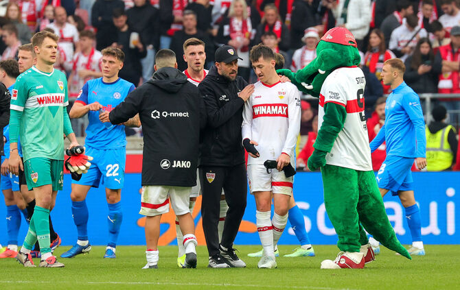 Fußball VfB Stuttgart vs. Holstein Kiel