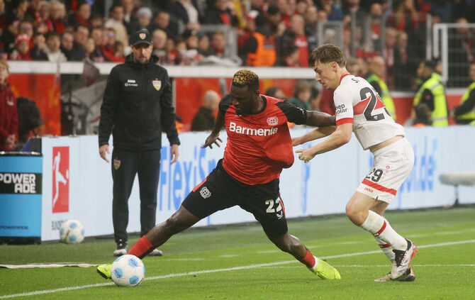 Fußball  Bayer 04 Leverkusen vs. VfB Stuttgart