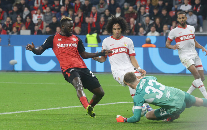 Fußball  Bayer 04 Leverkusen vs. VfB Stuttgart