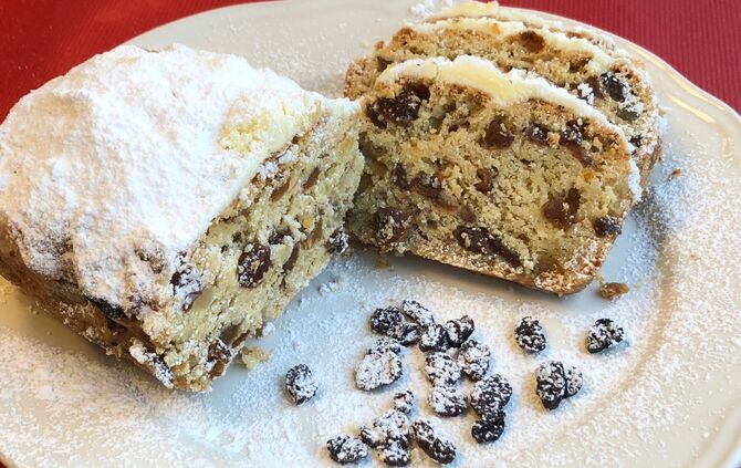 Original Dresdner Christstollen