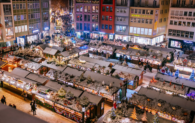 stuttgarter_weihnachtsmarkt_marktplatz