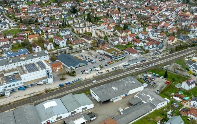 Luftbild Plüderhausen, 29.03.2023.