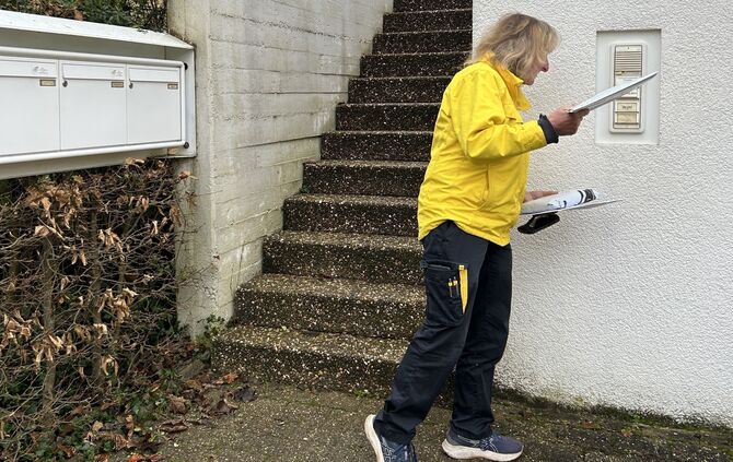 Zustellerin Birgit Zimmermann