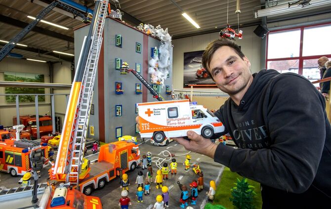 Große Playmobil Sonderausstellung mit Fahrzeugumbauten und Dioramen im Feuerwehrmuseum Winnenden, 14.12.2024.