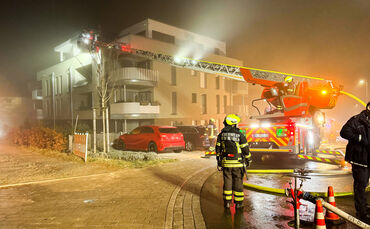Brand auf Balkon Am Adelsbach, Winnenden, 31.12.2024.