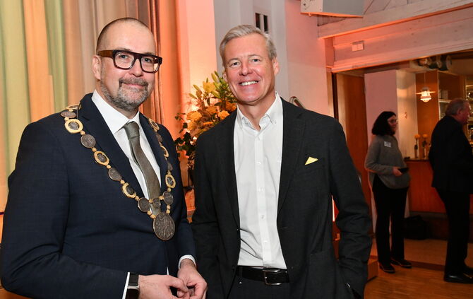 zvw-1-ob-scharmann-und-jenner-foto-hschwaderer