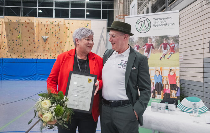 Ehrung von Carmen Burbott in Weiler