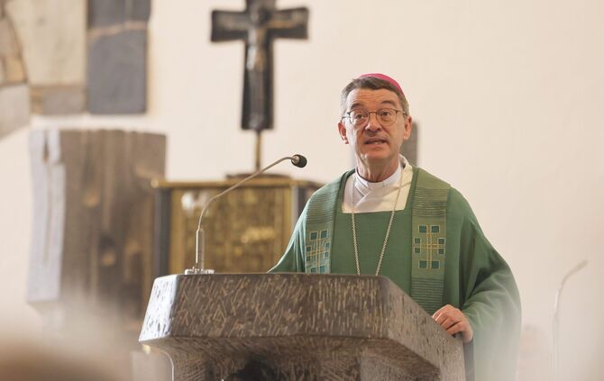 Bischof Klaus Krämer