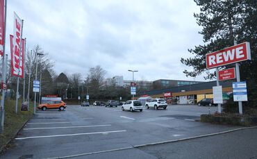 rewe_e_ladesauelen_mmetzger_01