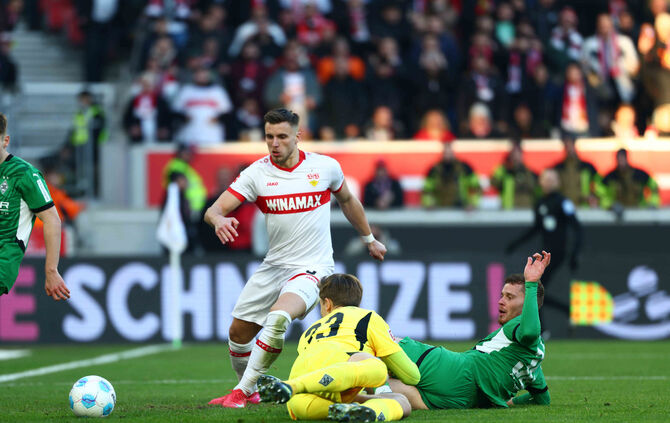 Fußball VfB Stuttgart vs. Borussia Mönchengladbach - 1