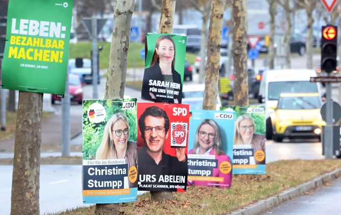 Wahlplakate