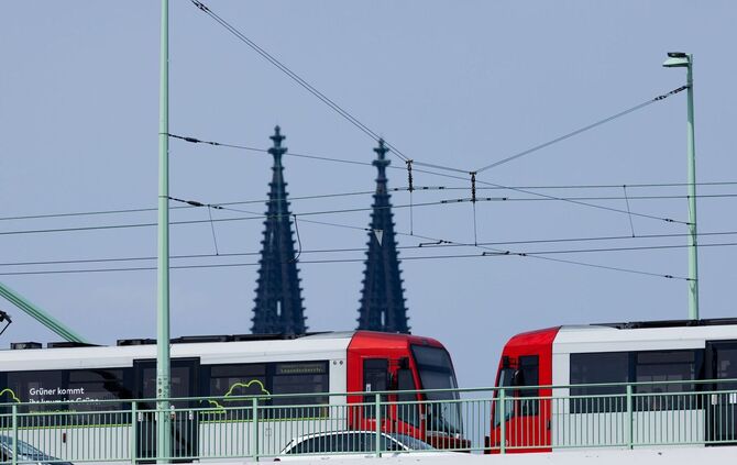 Deutschlandticket startet - Köln