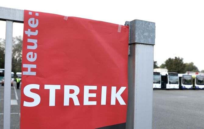 Busfahrer streiken - 1