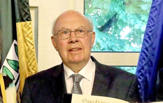 Ehrenbürger Paul Hug