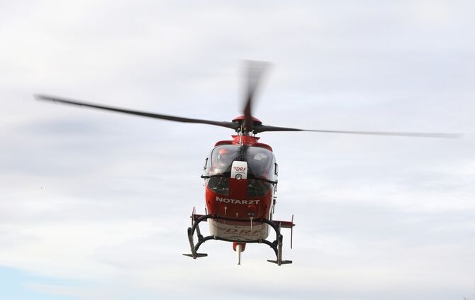 Unfall Rettungshubschrauber drf Symbol symbolbild symbolfoto