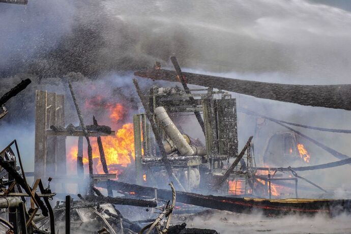 Ruppertshofen: Saegewerk in Vollbrand
