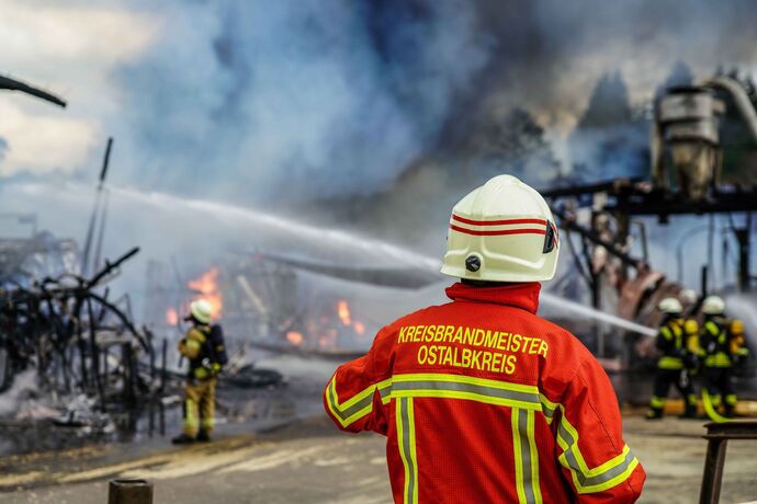 Ruppertshofen: Saegewerk in Vollbrand