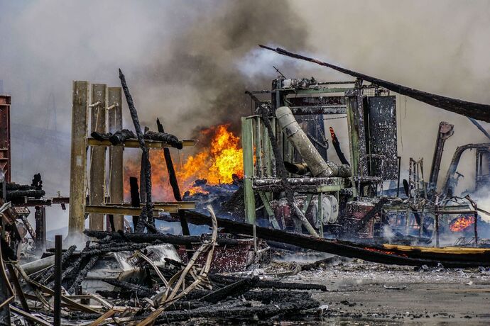 Ruppertshofen: Saegewerk in Vollbrand