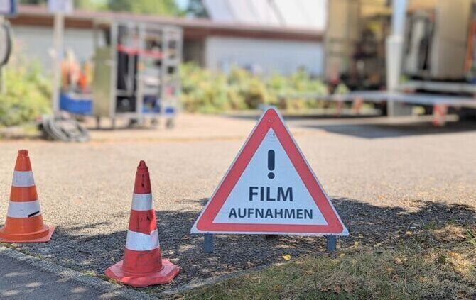 Am Donnerstag, 06. März.2025 wird in Weinstadt für die SWR-Serie "Das Haus" gedreht.  Symbolbild