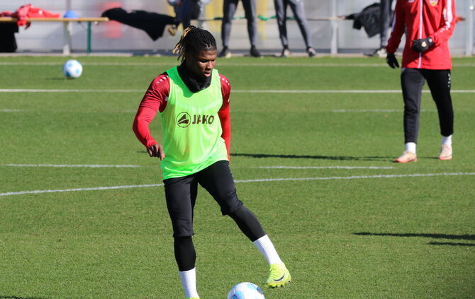 Touré El Bilal Touré VfB - 1