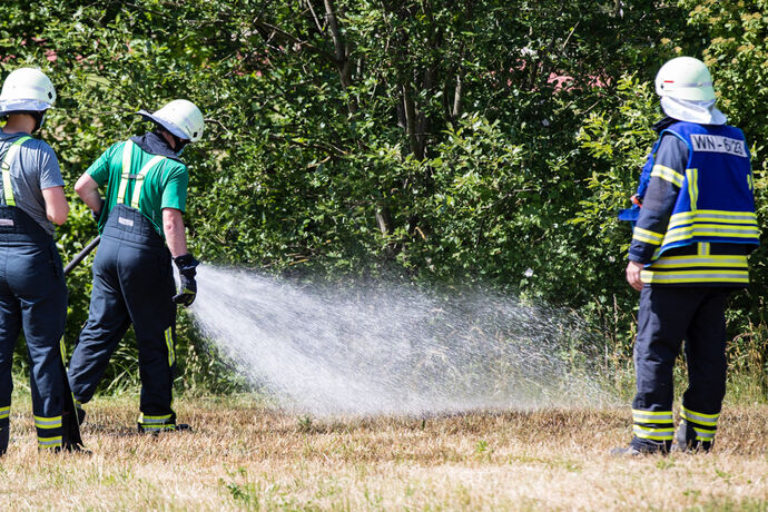 Flächenbrand, Sörenbergweg, Waiblingen-Neustadt, 02.06.2020.