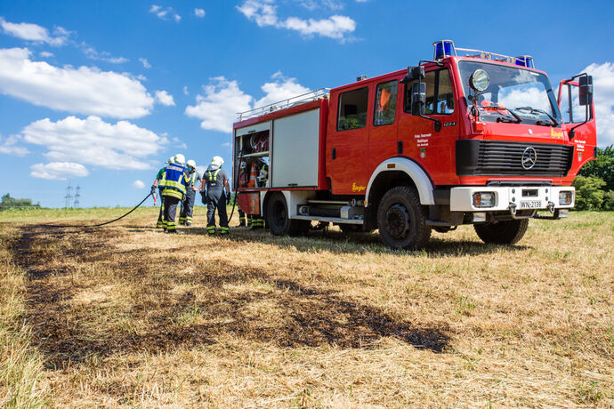 Flächenbrand, Sörenbergweg, Waiblingen-Neustadt, 02.06.2020.