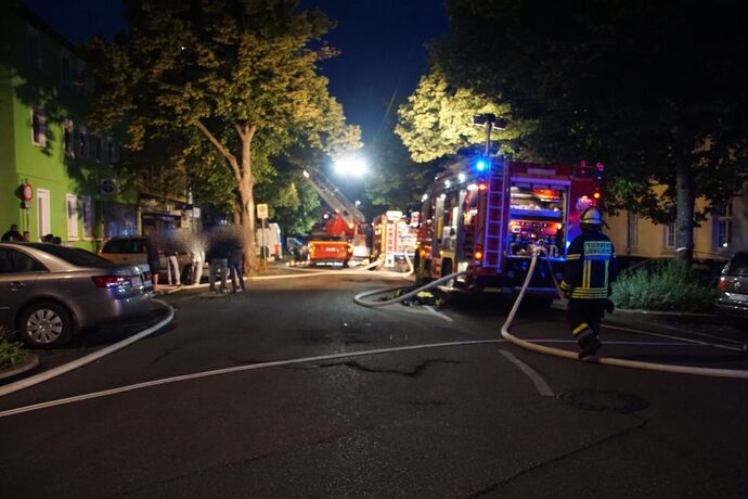 Ludwigsburg: Ausgedehnter Dachstuhlbrand in der Innenstadt