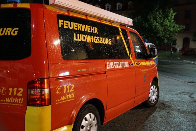 Ludwigsburg: Ausgedehnter Dachstuhlbrand in der Innenstadt