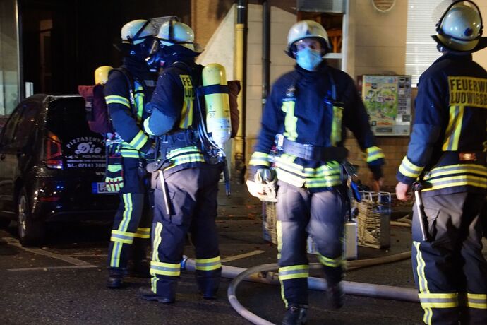 Ludwigsburg: Ausgedehnter Dachstuhlbrand in der Innenstadt