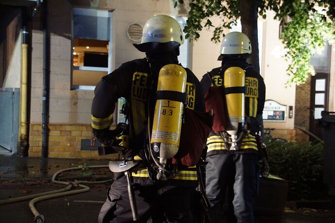 Ludwigsburg: Ausgedehnter Dachstuhlbrand in der Innenstadt