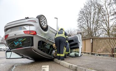 Unfall auf der Leutenbacher Str. in Winnenden, 26.03.2025.