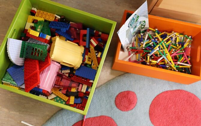 Kindergarten Kita Kindertagesstätte Kinderbetreuung Spielsachen Symbolfoto