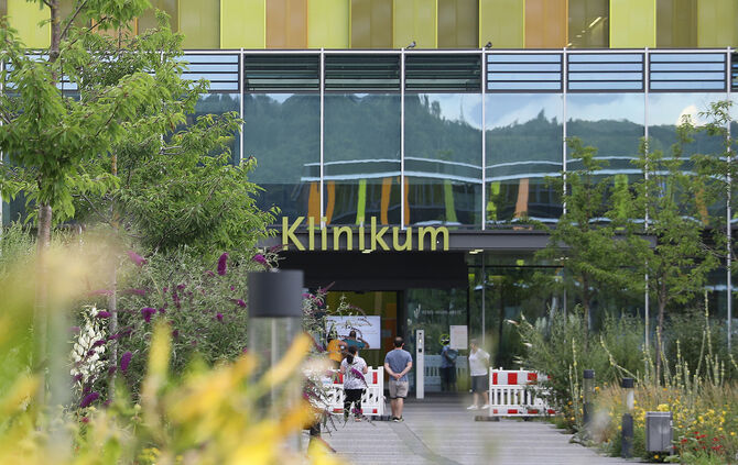 Rems-Murr-Klinikum Winnenden Krankenhaus Klinik Symbol Symbolbild symbolfoto