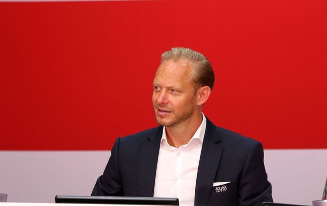 2896762_1_org_3m4a3487