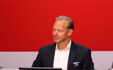 2896762_1_org_3m4a3487