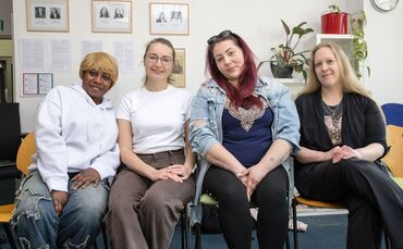 Alleinerziehenden Frauen aus Waiblingen berichten über ihre Situation, 10.04.2025.