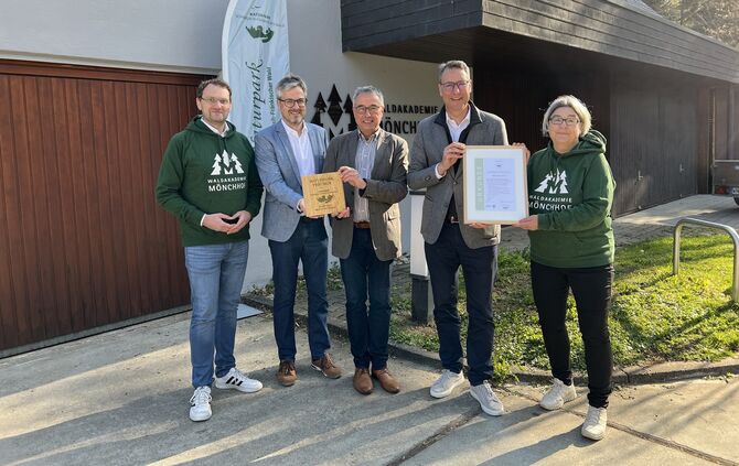 np-partner-auszeichnung_moenchhof_1