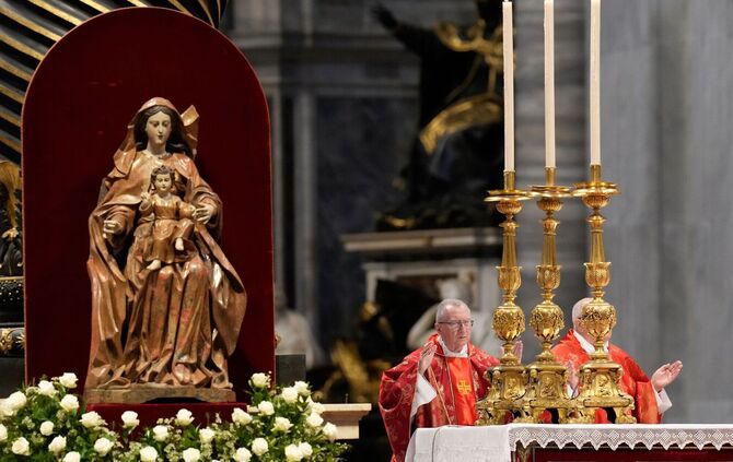 Konklave zur Wahl eines neuen Papstes beginnt